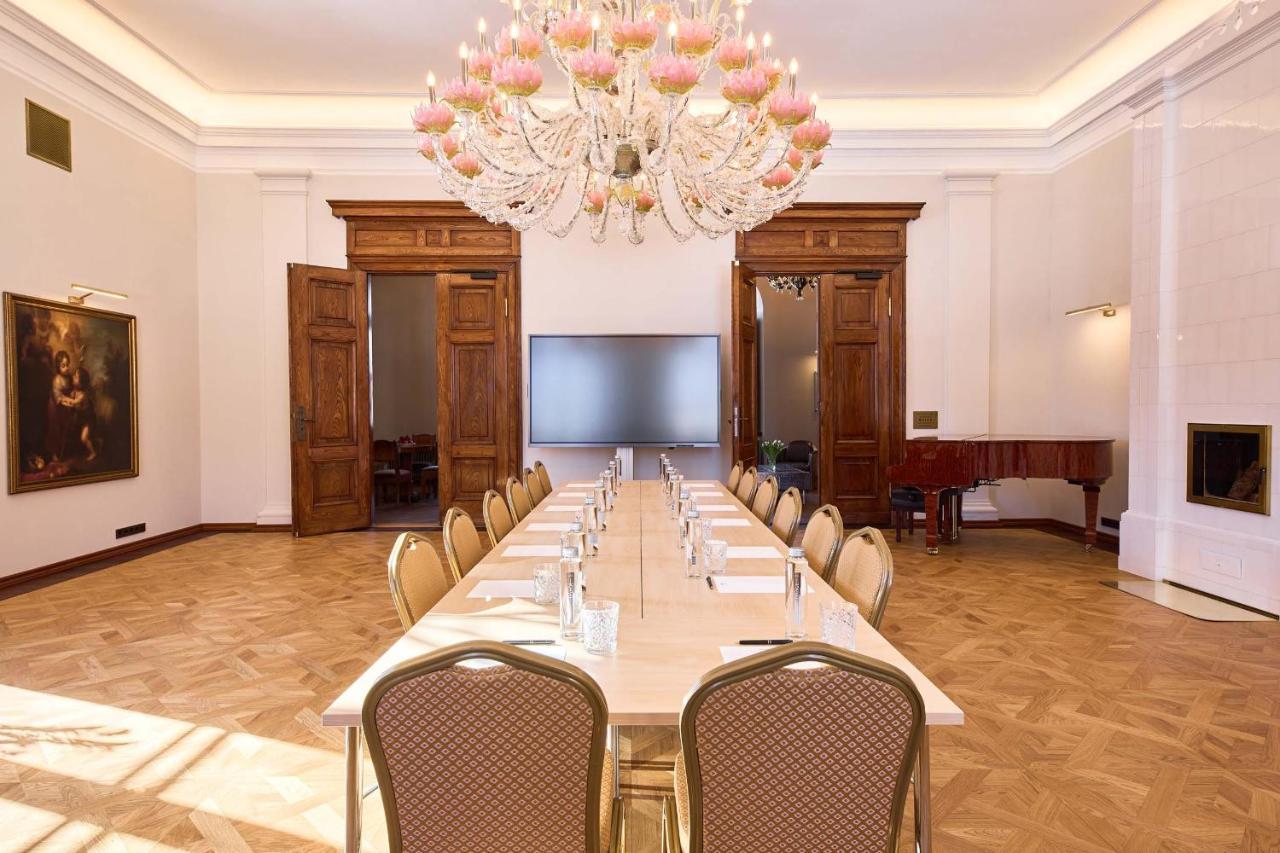 Schloss Fellin Boutique Hotel And Spa ヴィリャンディ エクステリア 写真