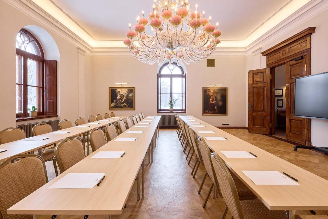 Schloss Fellin Boutique Hotel And Spa ヴィリャンディ エクステリア 写真