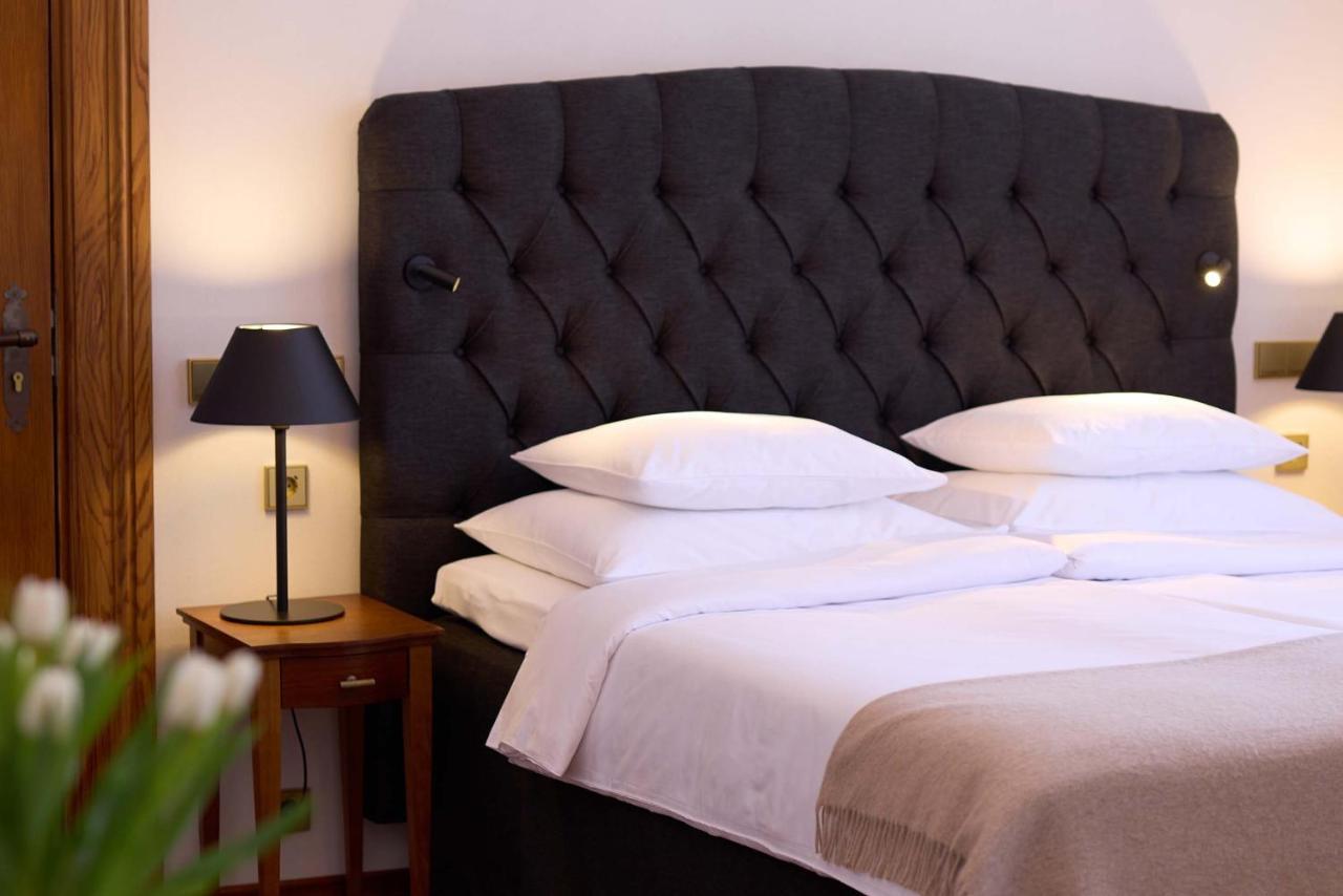Schloss Fellin Boutique Hotel And Spa ヴィリャンディ エクステリア 写真